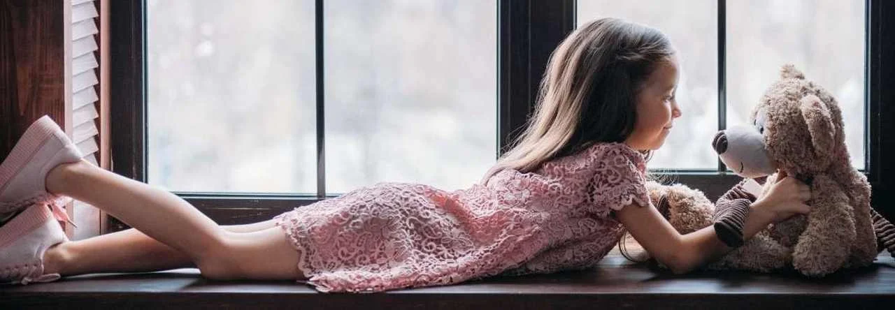 zentrale-oder-dezentrale-lueftung-fensterfalzluefter